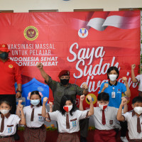 Vaksinasi Massal Covid-19 Usia 6-11 Tahun